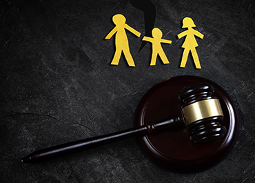 Arkansas custody disputes: legal challenges parents face in court